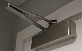Commercial Door Closer